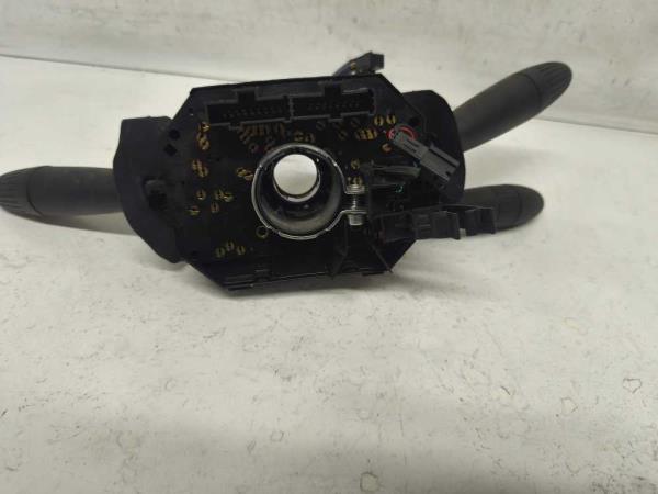 COMMODO VOLANT FIAT - Vue 5